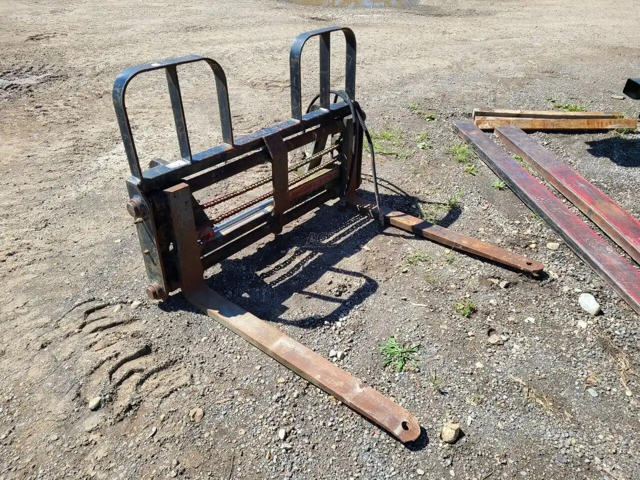 listing image